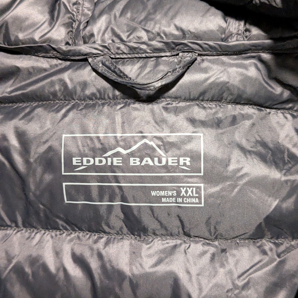Eddie Bauer Women's Charcoal Puffer Jacket - Picture 3 of 3